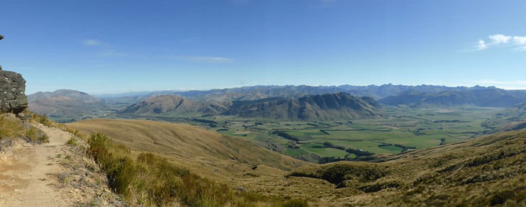 Panoramic Views of Mataura Valley, Welcome Rock trail