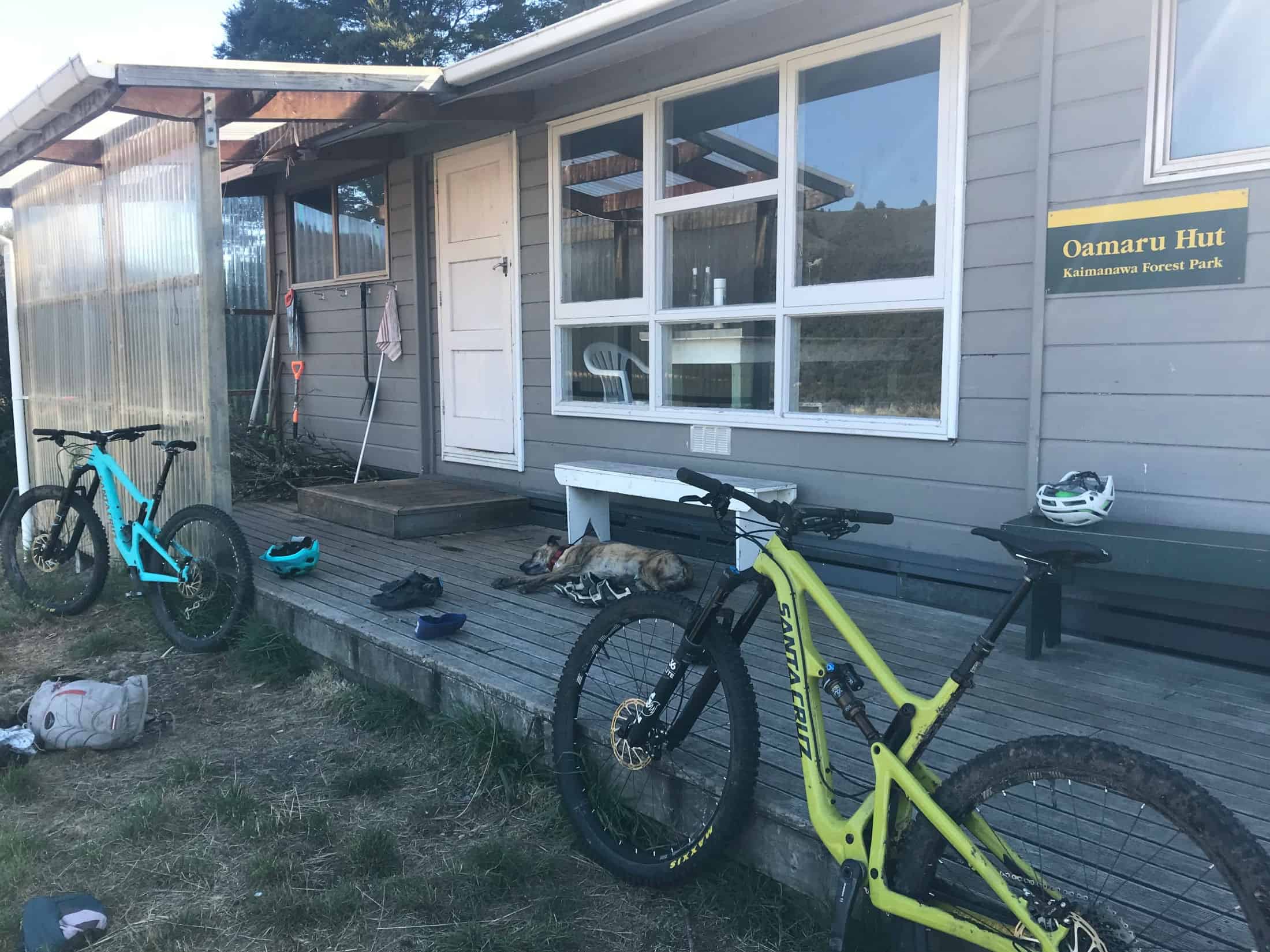 Bikes at Oamaru Hut on Te Iringa